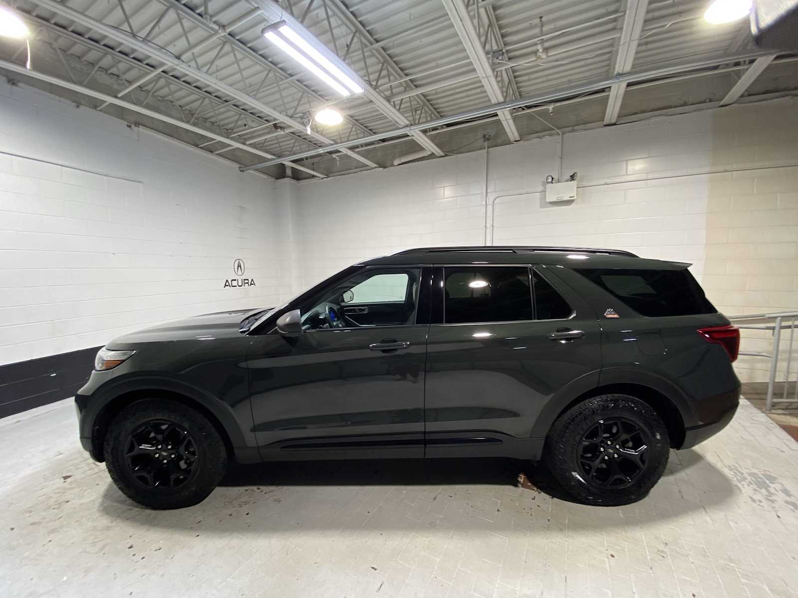 2021 Ford Explorer Timberline photo 3