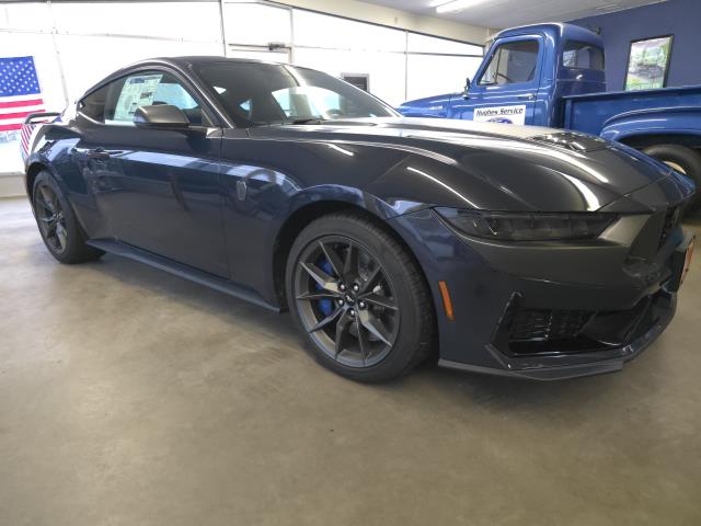 2025 Ford Mustang Dark Horse's photo