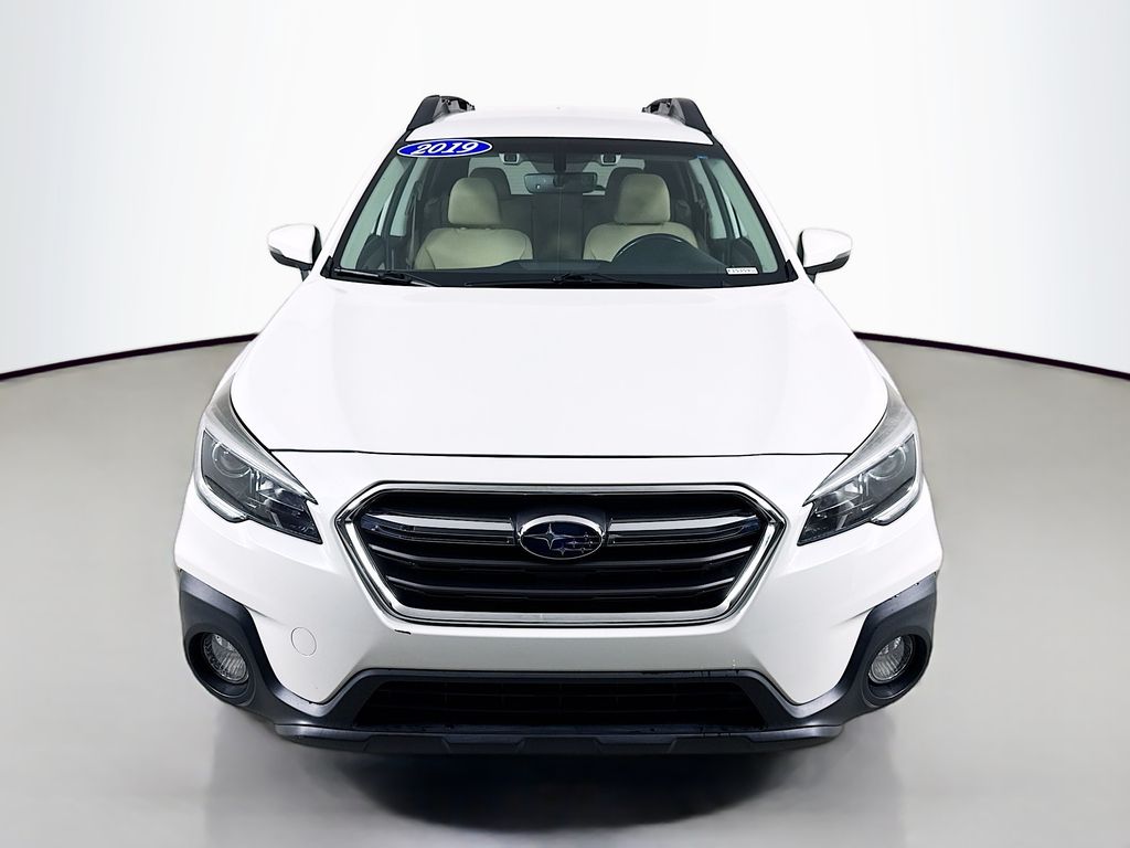 2019 Subaru Outback Premium photo 6