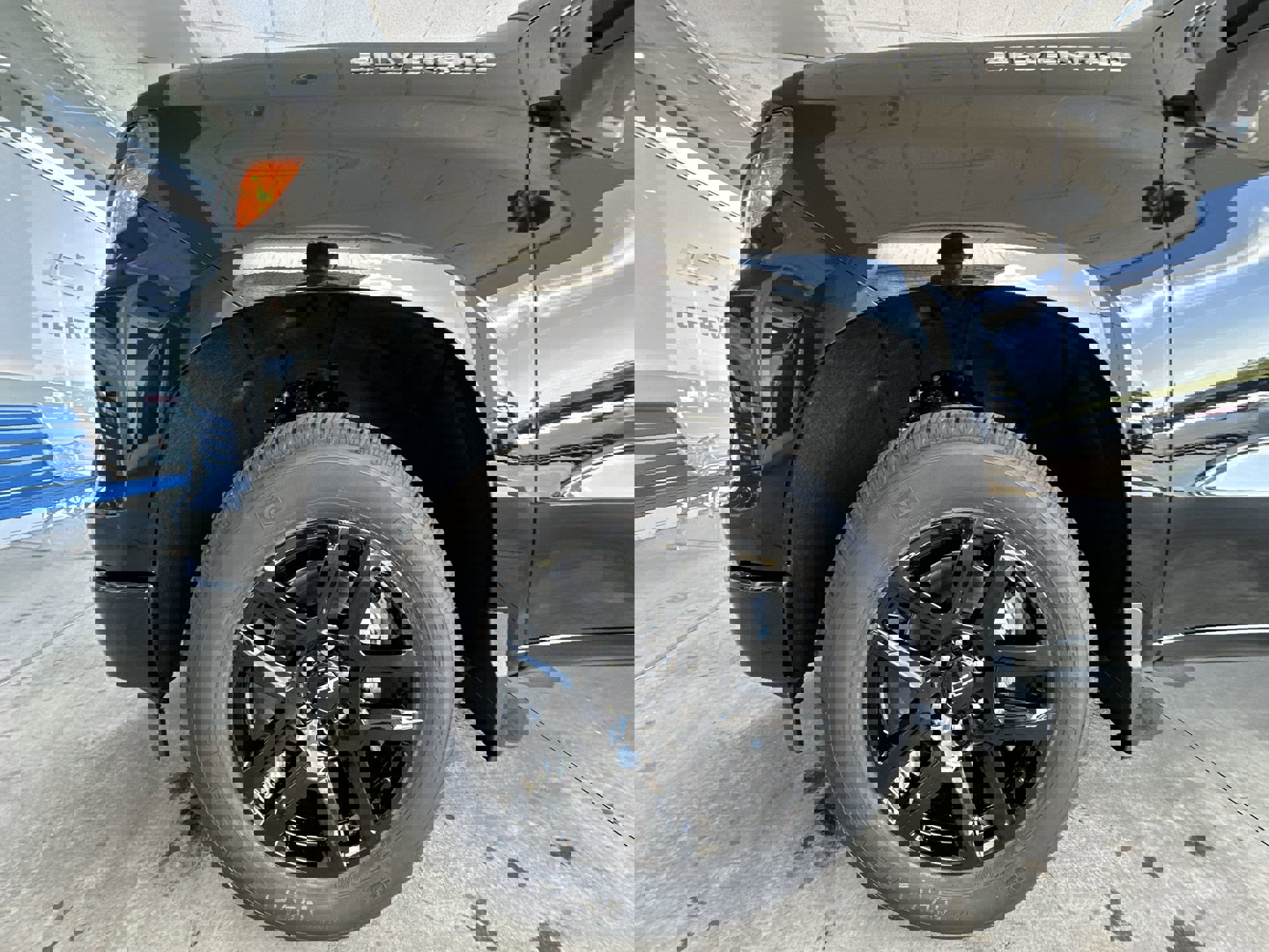 2025 Chevrolet Silverado 1500 Custom photo 26