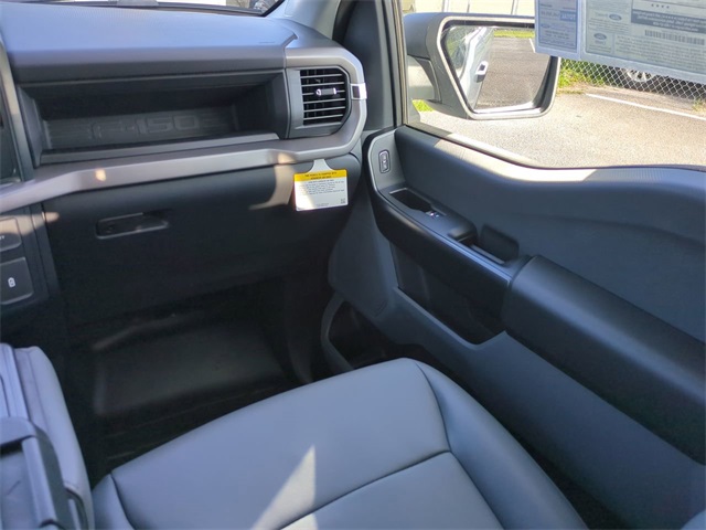 2025 Ford F-150 XL photo 15