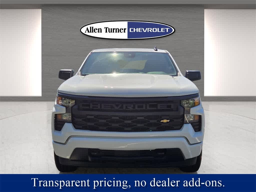 2025 Chevrolet Silverado 1500 Custom photo 4