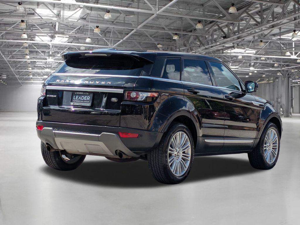 2013 Land Rover Range Rover Evoque Prestige Premium photo 4