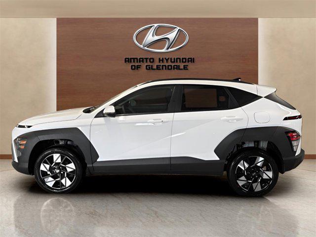 2025 Hyundai Kona SEL photo 2