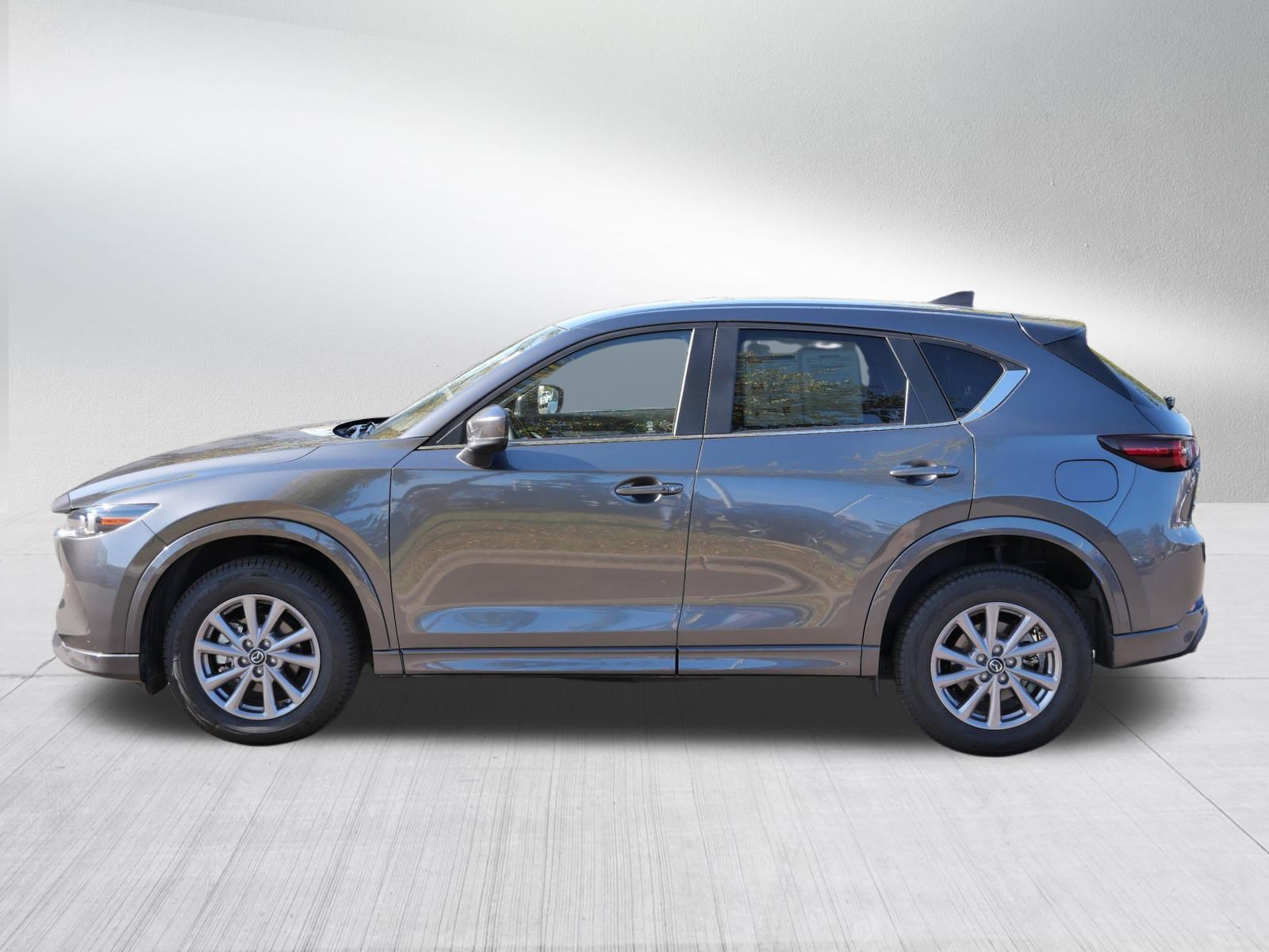 2025 Mazda CX-5 2.5 S Preferred photo 3