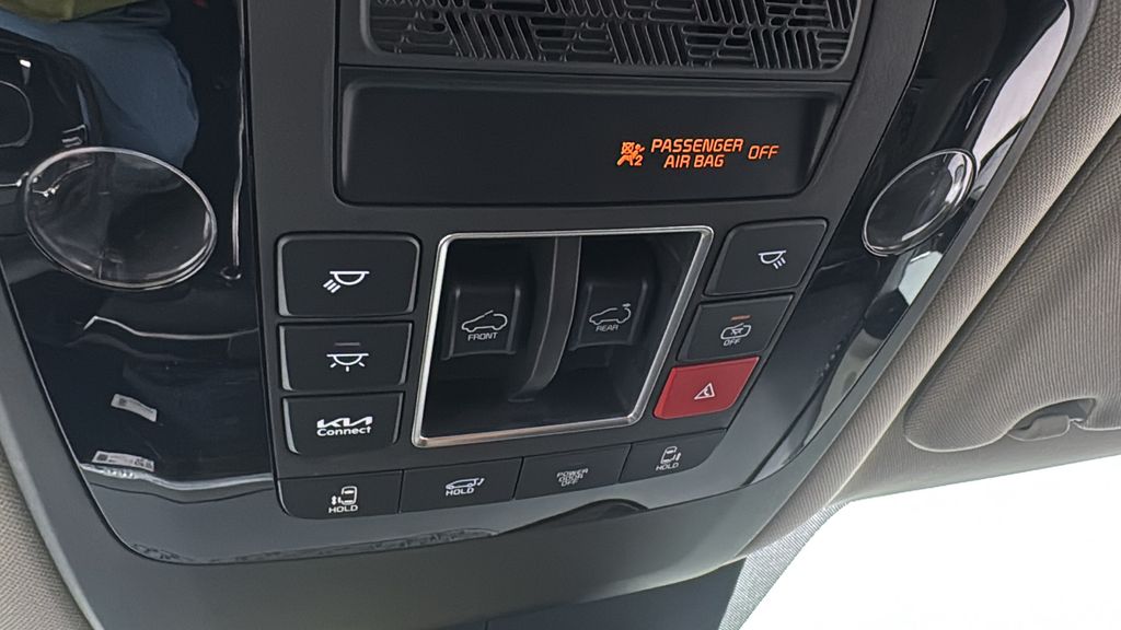 2026 Kia Carnival SX photo 33