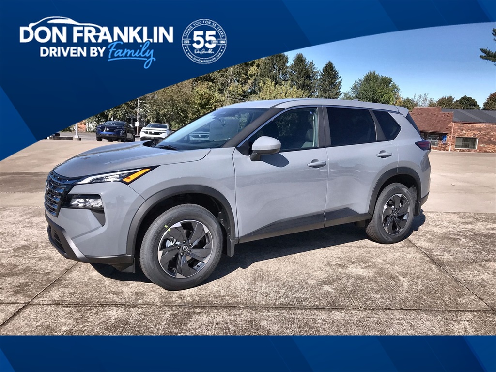 2026 Nissan Rogue SV's photo