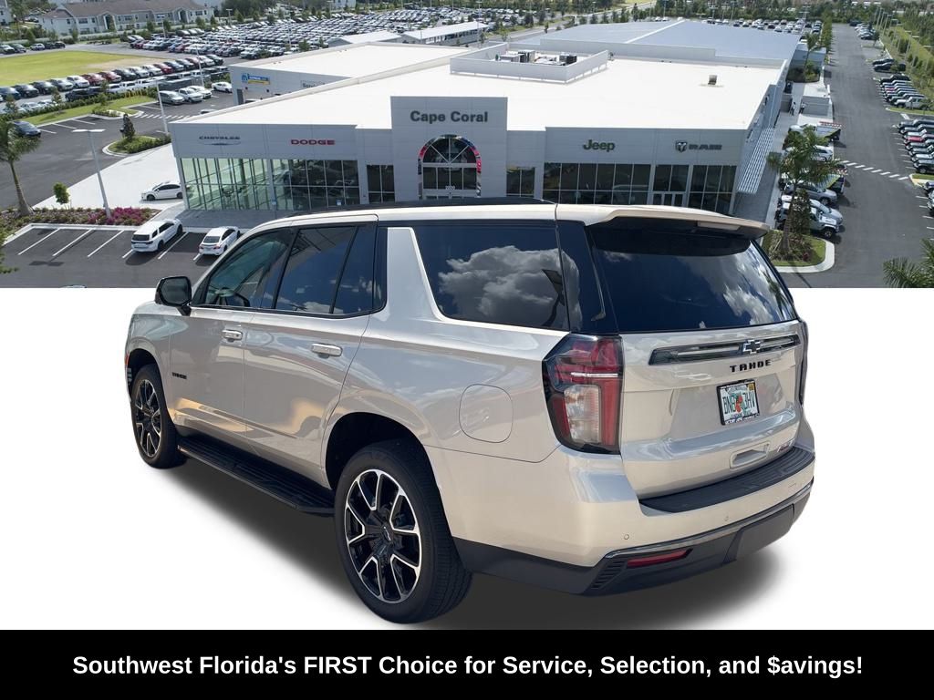 2022 Chevrolet Tahoe RST photo 2
