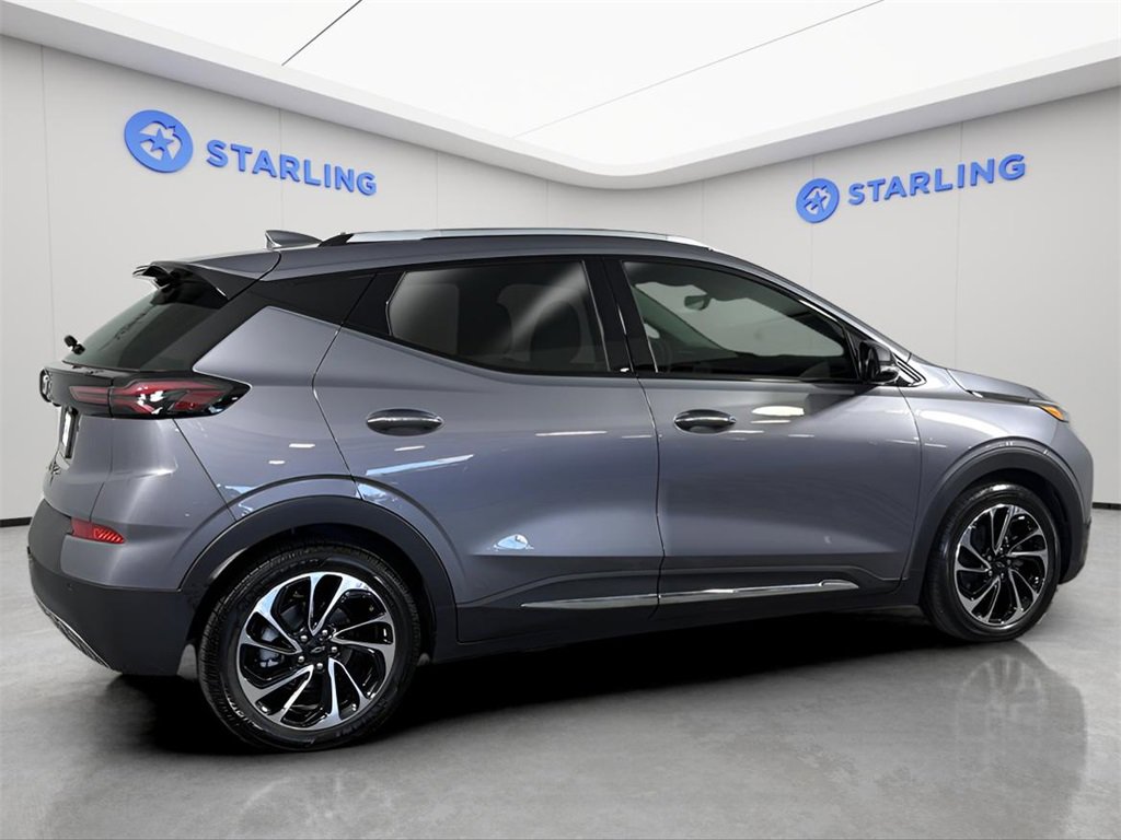 2023 Chevrolet Bolt EUV Premier photo 8
