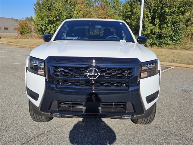 2026 Nissan Frontier SV photo 2