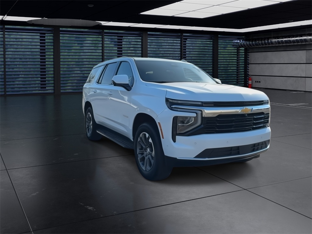 2025 Chevrolet Tahoe LS photo 3
