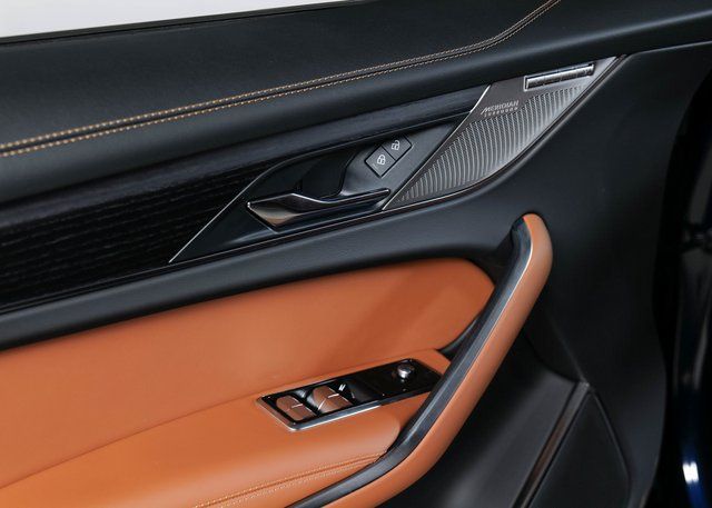 2025 Jaguar F-PACE R-Dynamic S photo 19