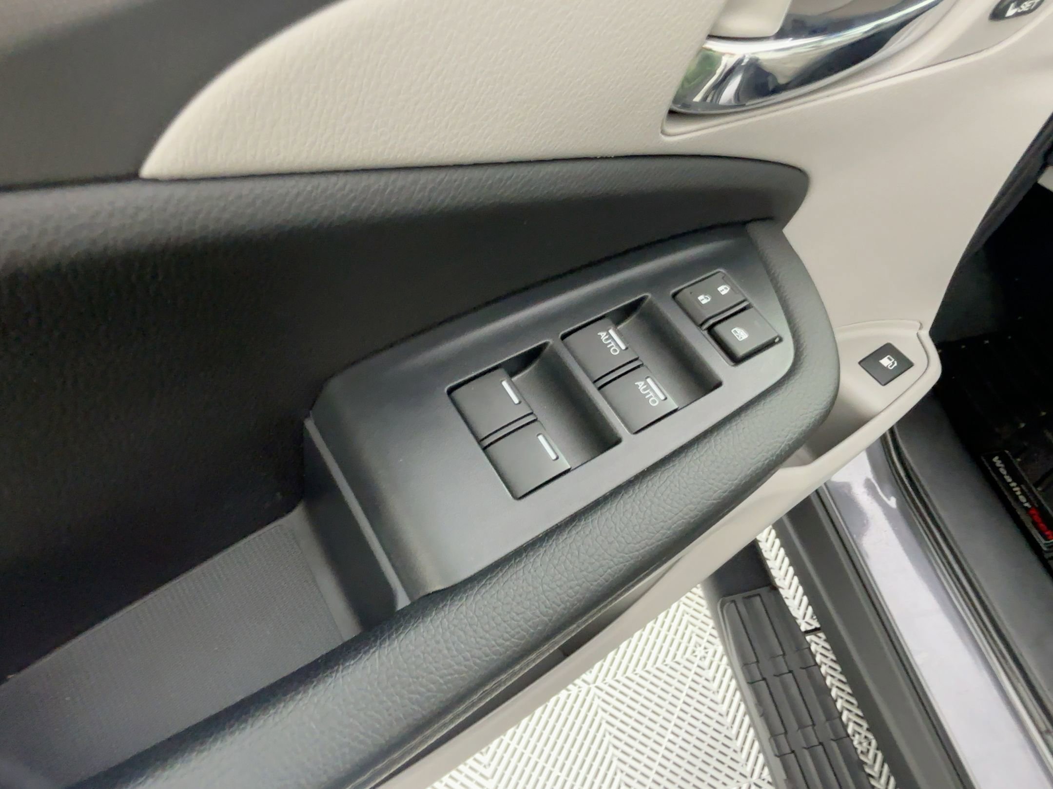 2023 Honda Ridgeline RTL photo 18