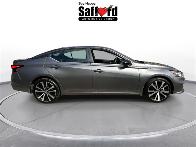 2022 Nissan Altima 2.5 SR photo 4
