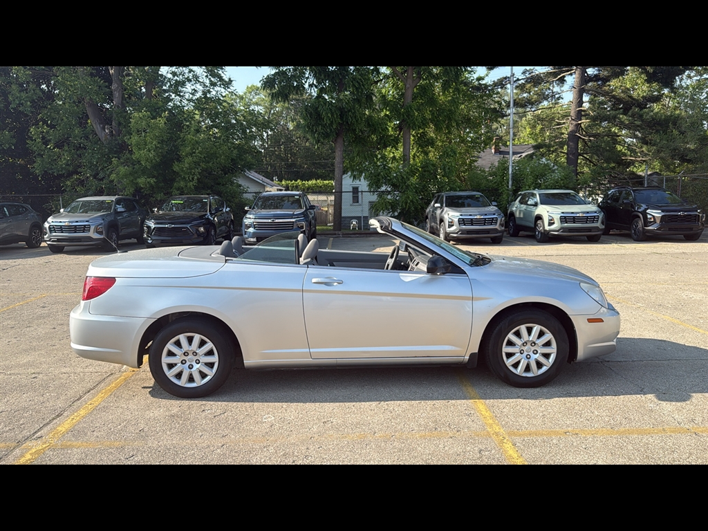 2008 Chrysler Sebring LX photo 6