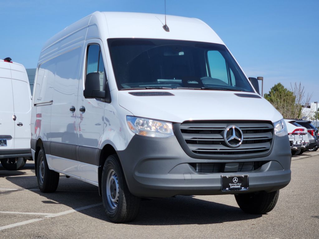 2025 Mercedes-Benz Sprinter Cargo Van Base's photo