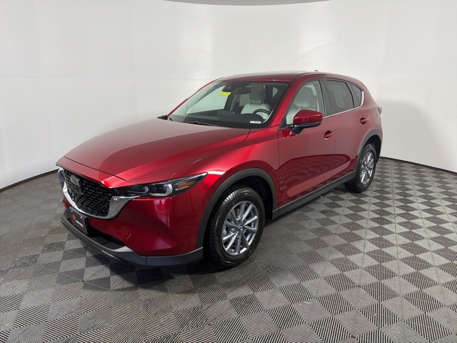 2023 Mazda CX-5 2.5 S Preferred photo 3