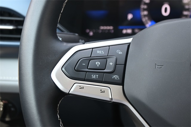2024 Volkswagen Taos SE photo 11