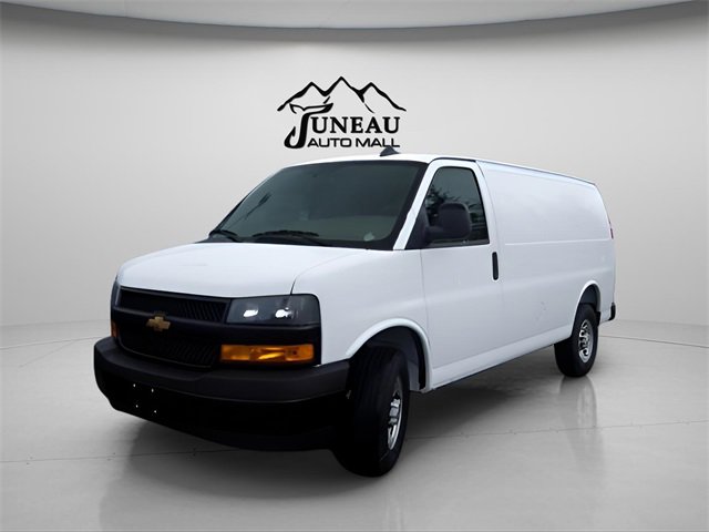 2025 Chevrolet Express Cargo 2500 photo 4