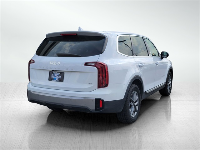 2023 Kia Telluride LX photo 4