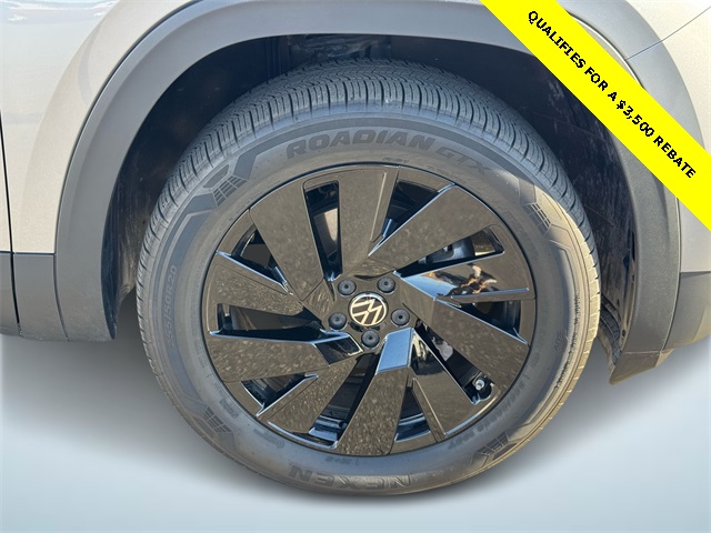 2025 Volkswagen Atlas SE Technology photo 4