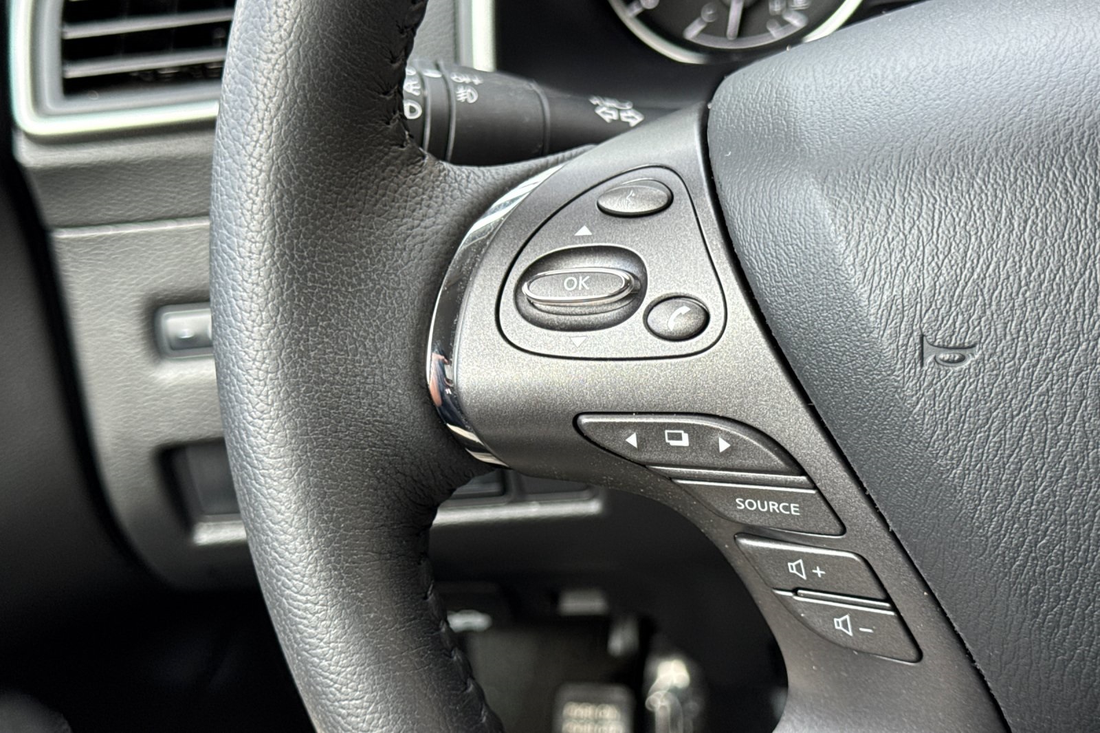2024 Nissan Murano SV photo 26