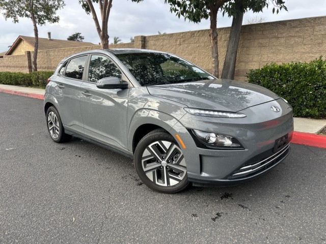 2023 Hyundai Kona Electric SE
