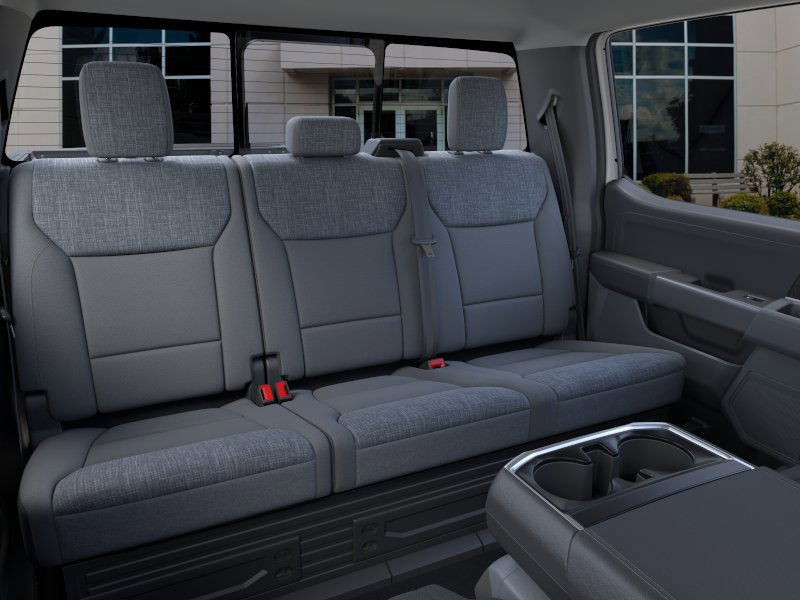 2025 Ford F-150 XLT photo 11