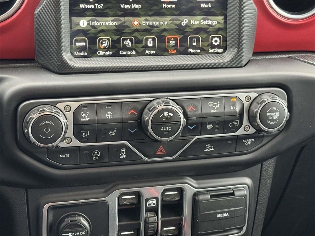2023 Jeep Wrangler Rubicon photo 19