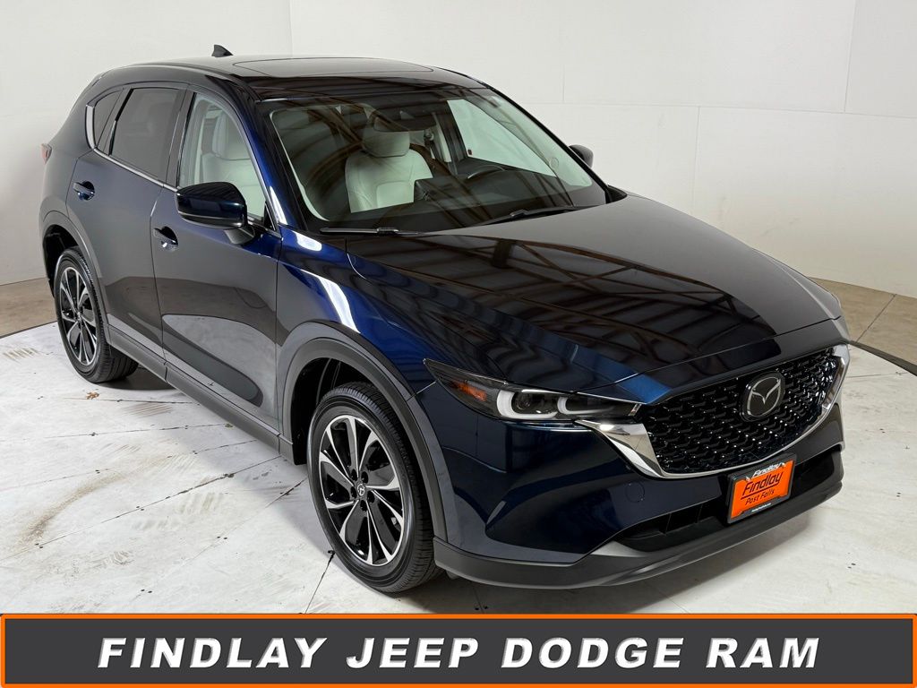 2023 Mazda CX-5 S Premium package