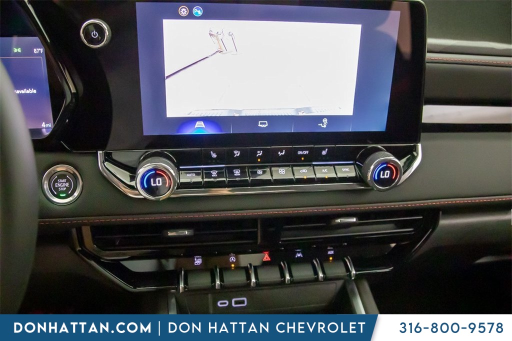 2025 Chevrolet Colorado Z71 photo 8
