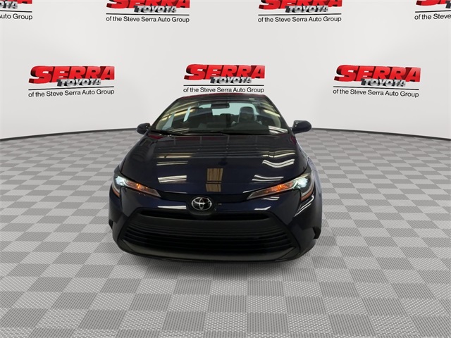 2025 Toyota Corolla LE photo 4