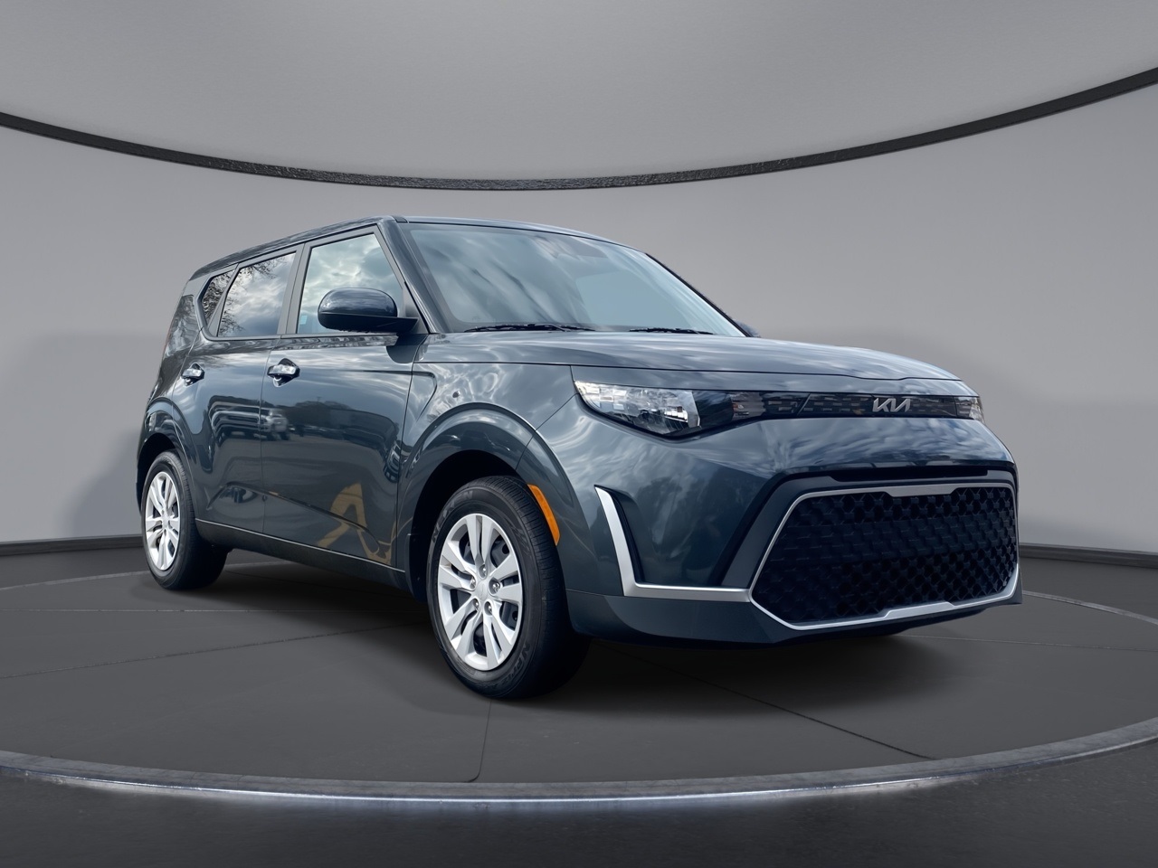 2025 Kia Soul LX's photo