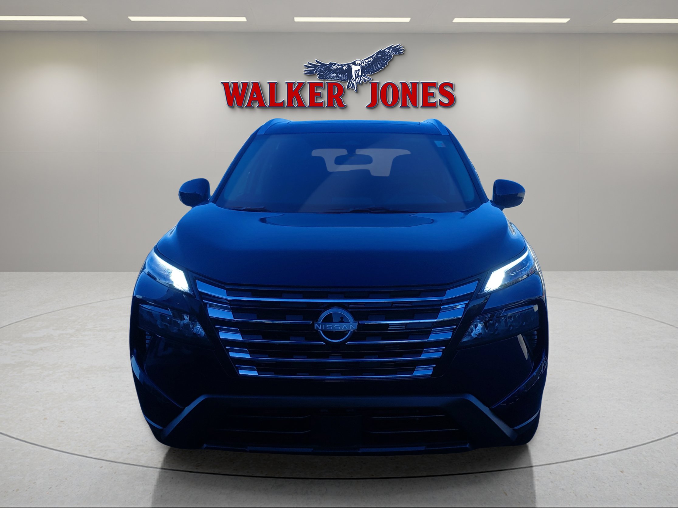 2026 Nissan Rogue SV's photo