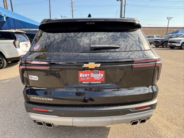 2026 Chevrolet Traverse photo 6
