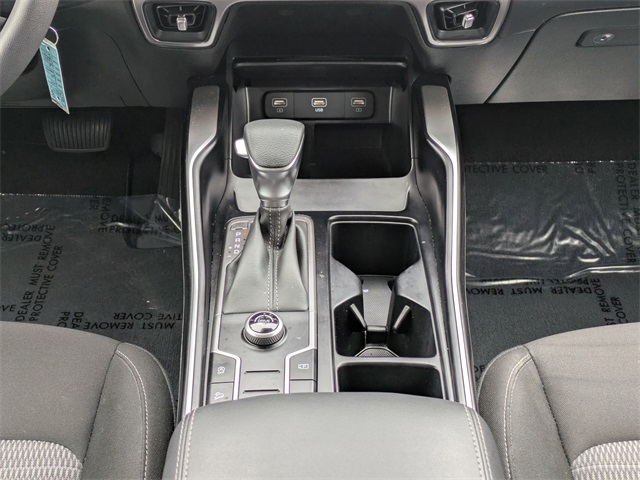 2023 Kia Sorento LX photo 19