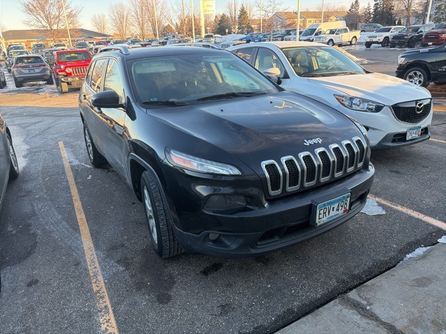 2016 Jeep Cherokee Latitude's photo