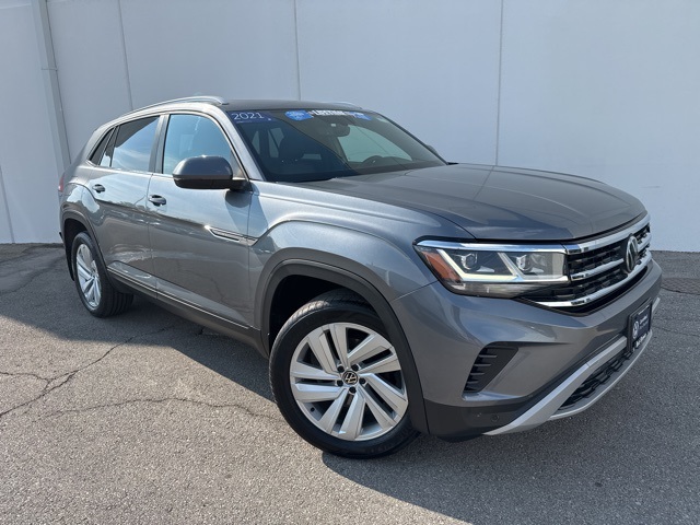 Certified 2021 Volkswagen Atlas Cross Sport SE w/Tech with VIN 1V2KE2CA7MC210396 for sale in Kansas City