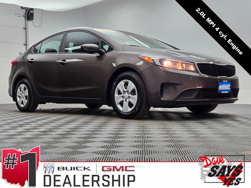 2017 Kia Forte LX's photo