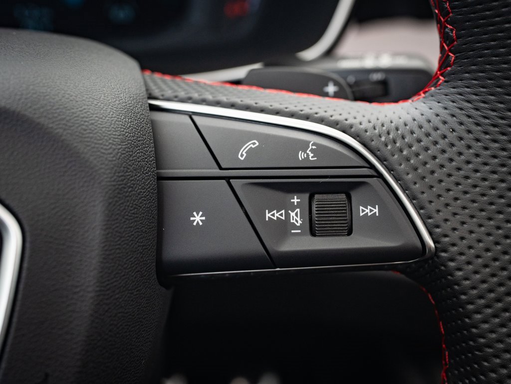 2025 Audi Q3 45 TFSI S line Premium Plus photo 25