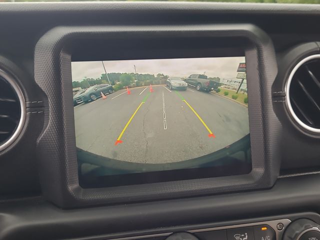 2021 Jeep Wrangler Unlimited Sahara 4xe photo 12