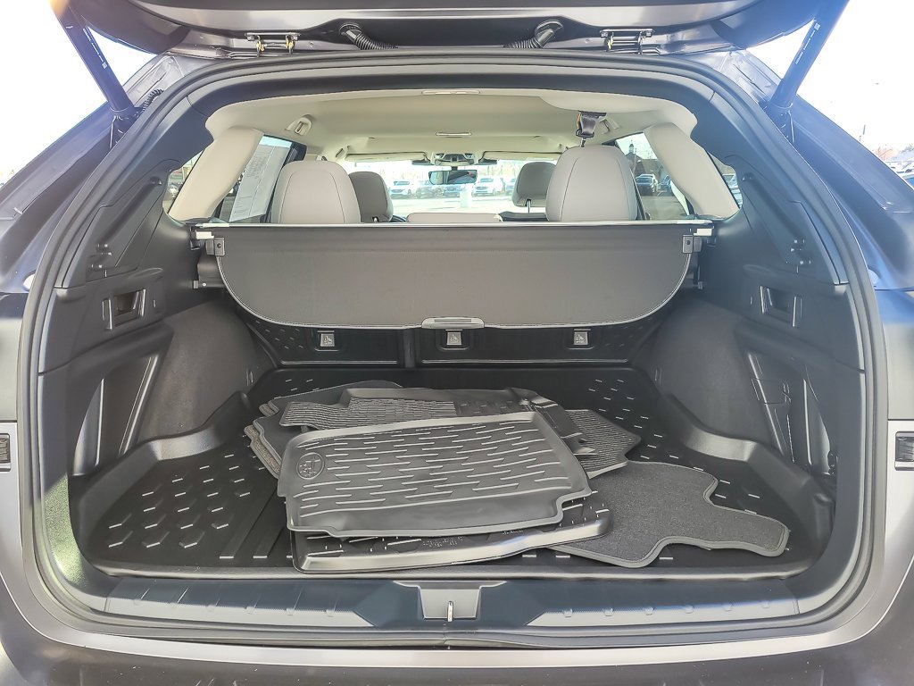 2025 SUBARU OUTBACK - Image 18