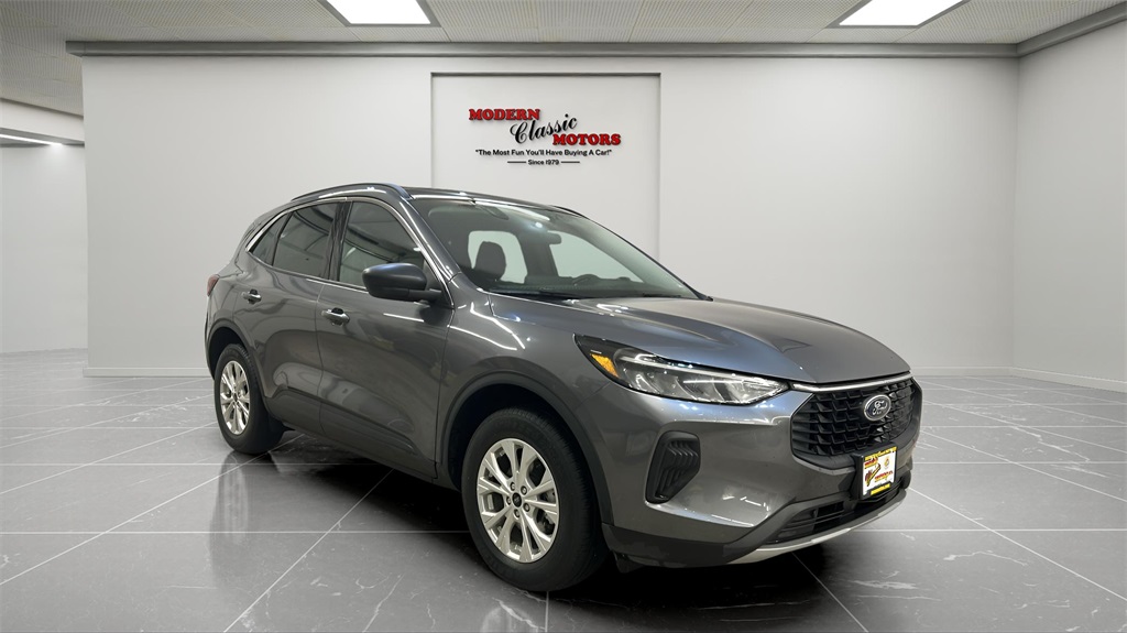 2024 Ford Escape Active's photo