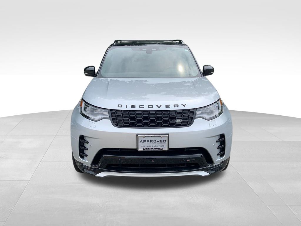 2023 Land Rover Discovery S R-Dynamic photo 2