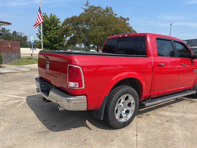2017 Ram 1500 Laramie photo 7