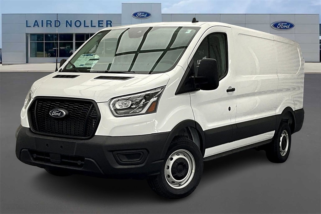 2025 Ford Transit Van Base's photo