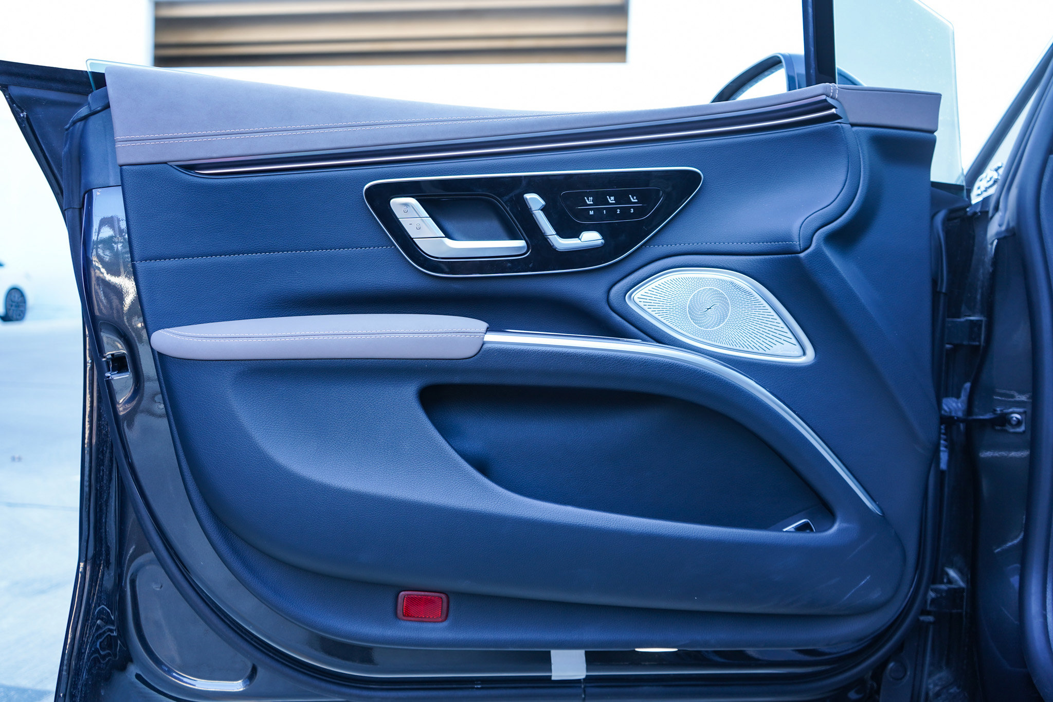 2023 Mercedes Benz EQS-Class Sedan photo 13