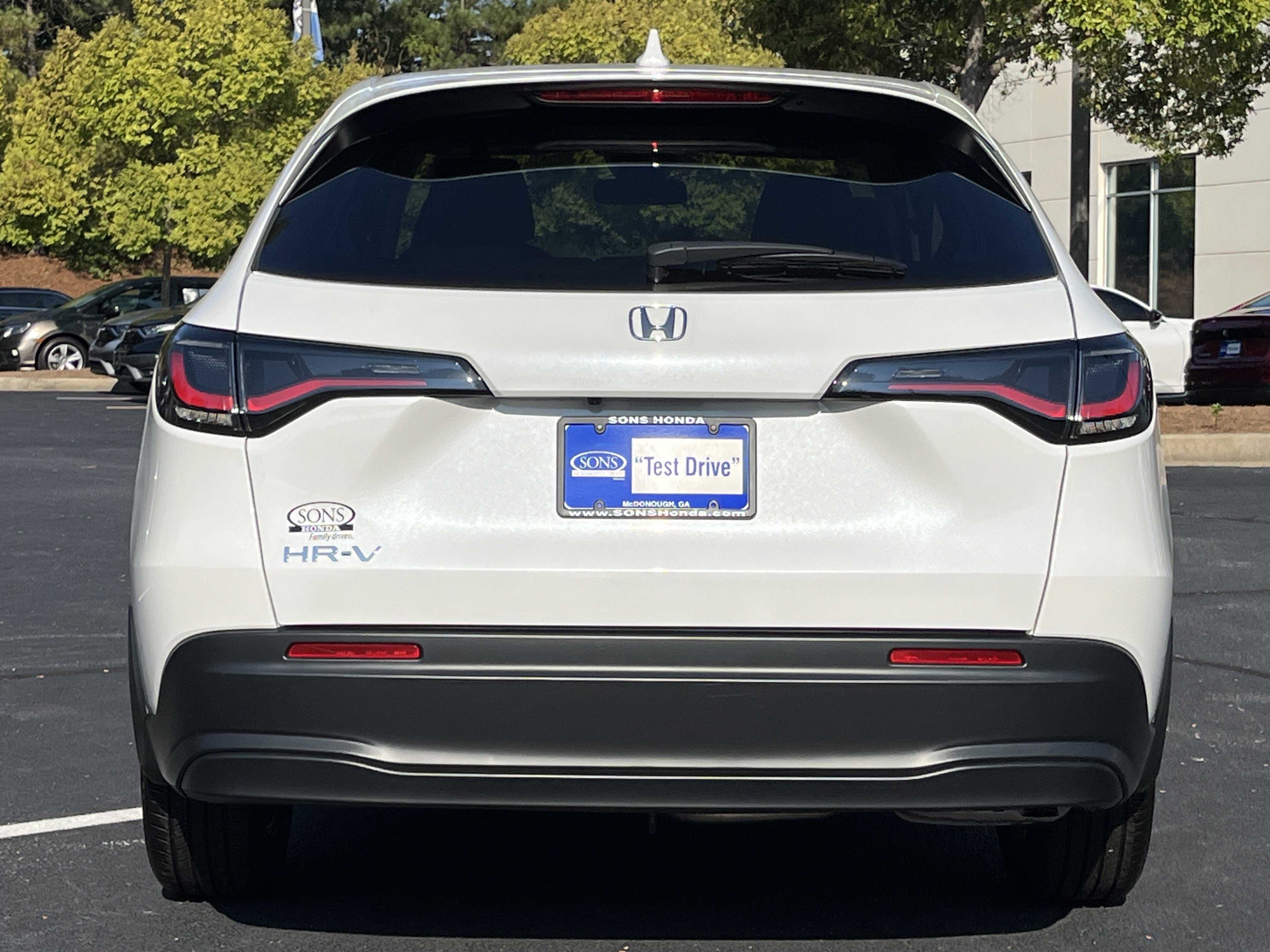 2026 Honda HR-V LX photo 4