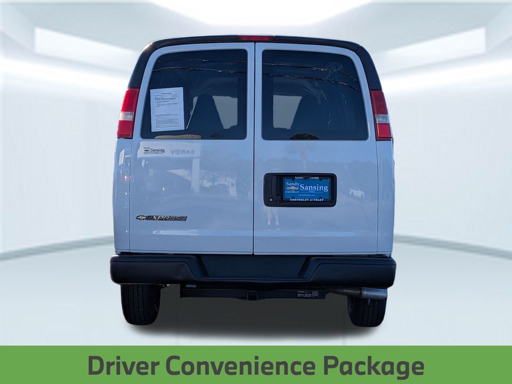 2021 Chevrolet Express Cargo Van 2500 photo 4