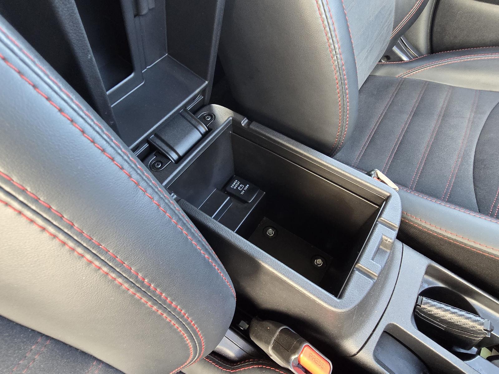 2024 Mitsubishi Outlander ES LE SE photo 25